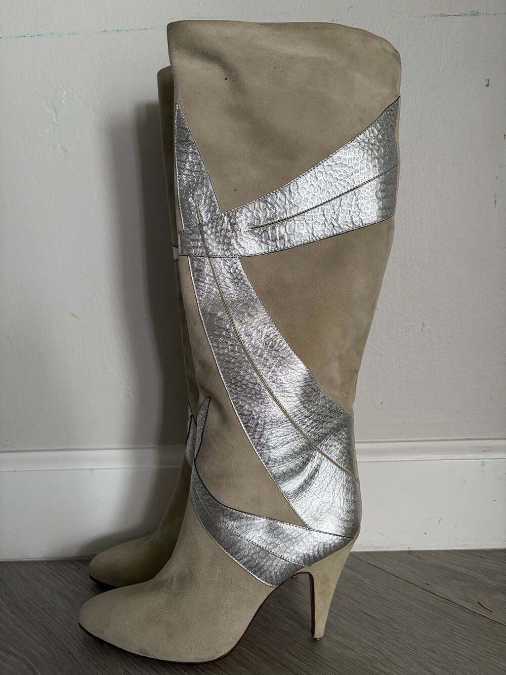 Portofino Heeled Boots Size 6.5 Suede Silver Leather Knee High